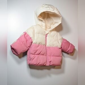 Old Navy Two-Tone Puffer Jacket in Cream & Pink 0-3 Mos.